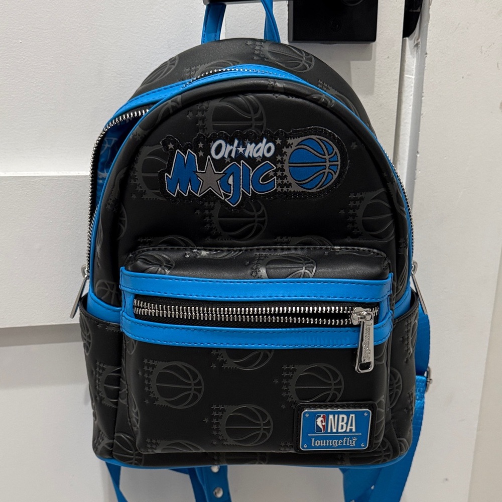 Brand new Loungefly Orlando Magic Mini Backpack!